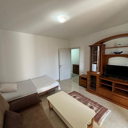 Berin Apartments Ulcinj Ngoại thất bức ảnh