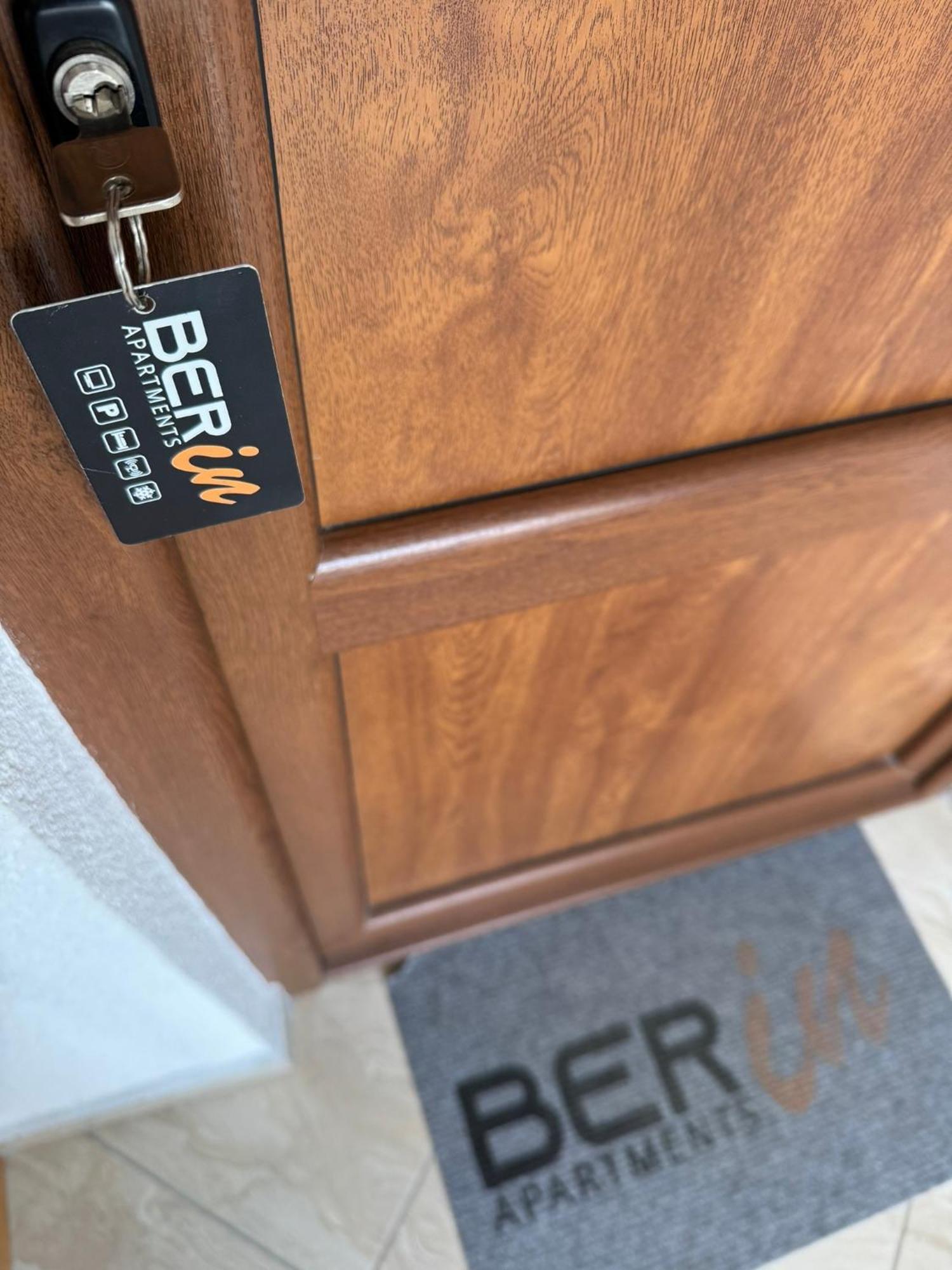 Berin Apartments Ulcinj Ngoại thất bức ảnh