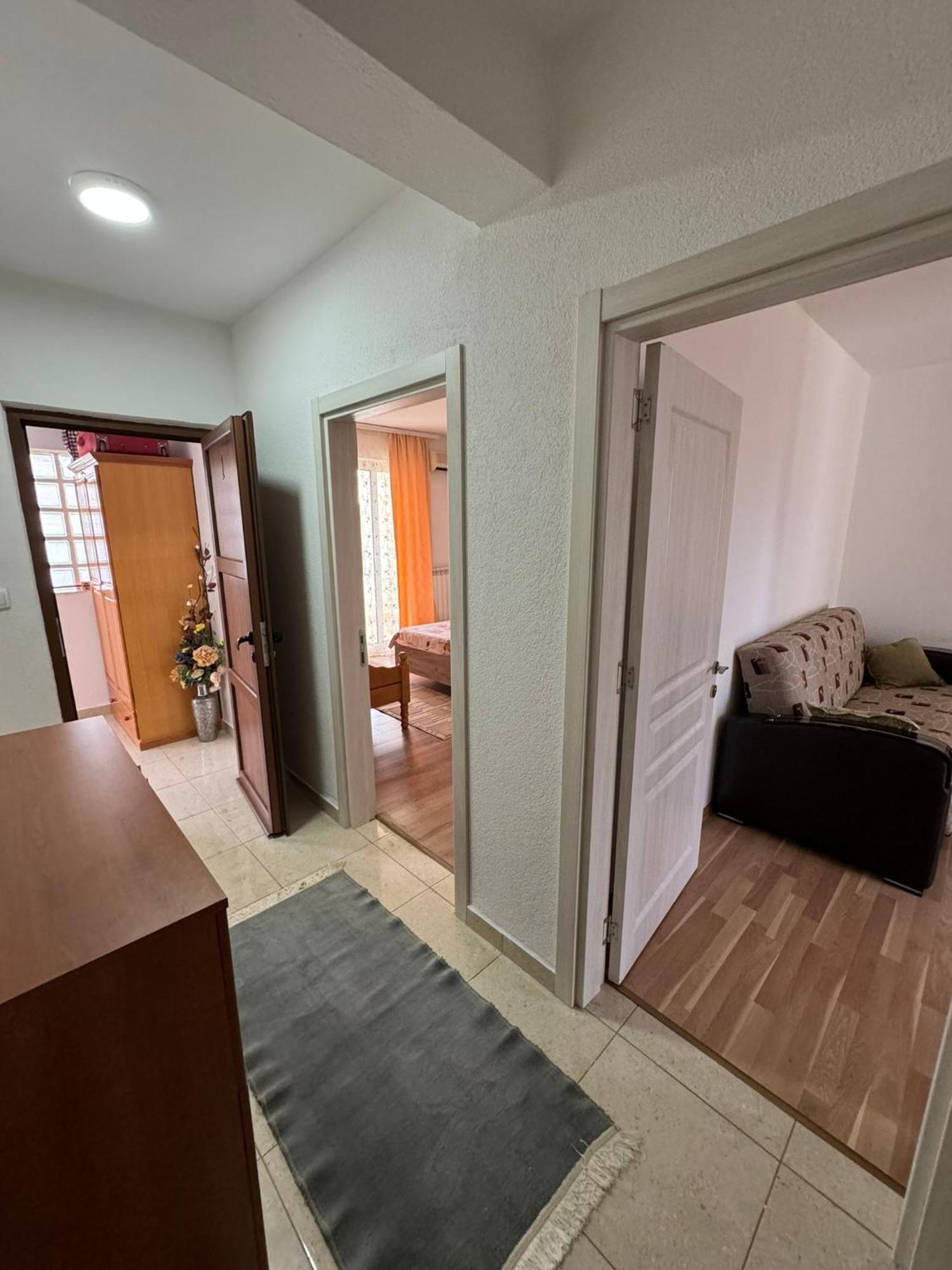 Berin Apartments Ulcinj Ngoại thất bức ảnh