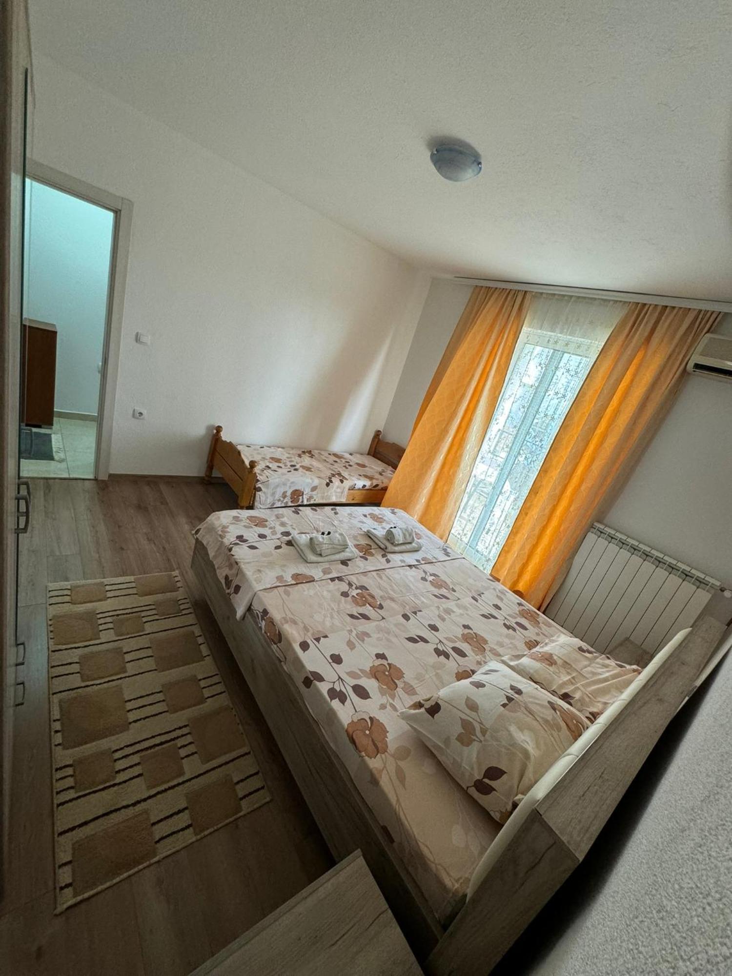 Berin Apartments Ulcinj Ngoại thất bức ảnh